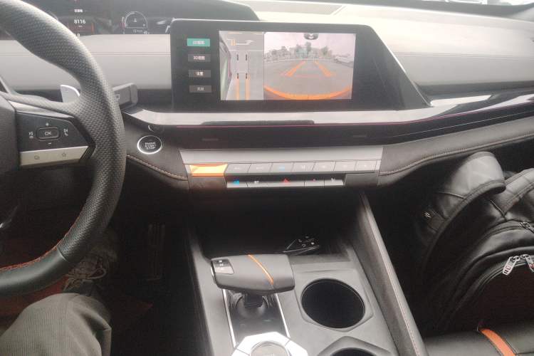Used CHANGAN UNI-V 2024 1.5T Prestige Sport Edition Audio And AC Panel