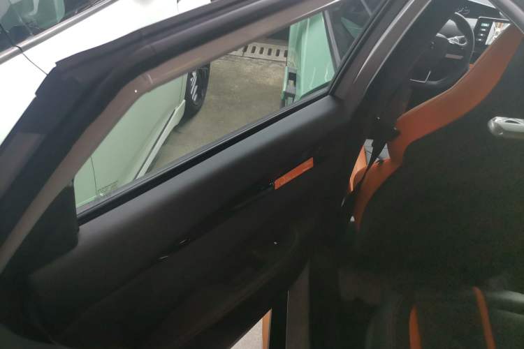 Used CHANGAN UNI-V 2024 1.5T Prestige Edition Left Rear Door Interior