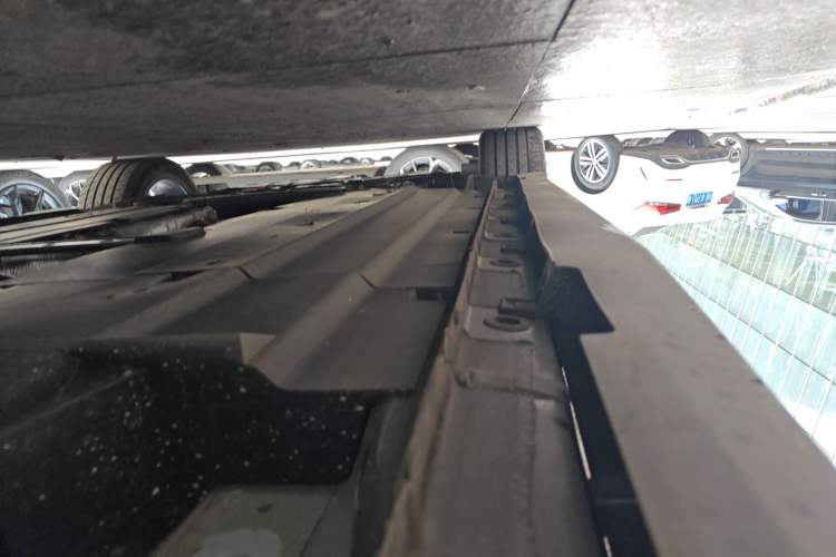 Used CHANGAN UNI-V 2024 1.5T Prestige Edition Left Side Sill