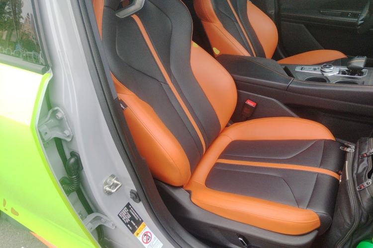Used CHANGAN UNI-V 2024 1.5T Prestige Sport Edition Right Front Seat