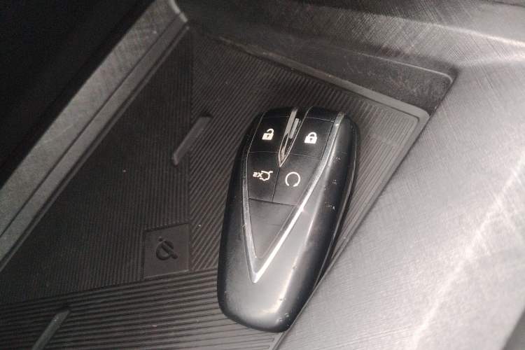 Used CHANGAN UNI-V 2024 1.5T Prestige Sport Edition Vehicle Key