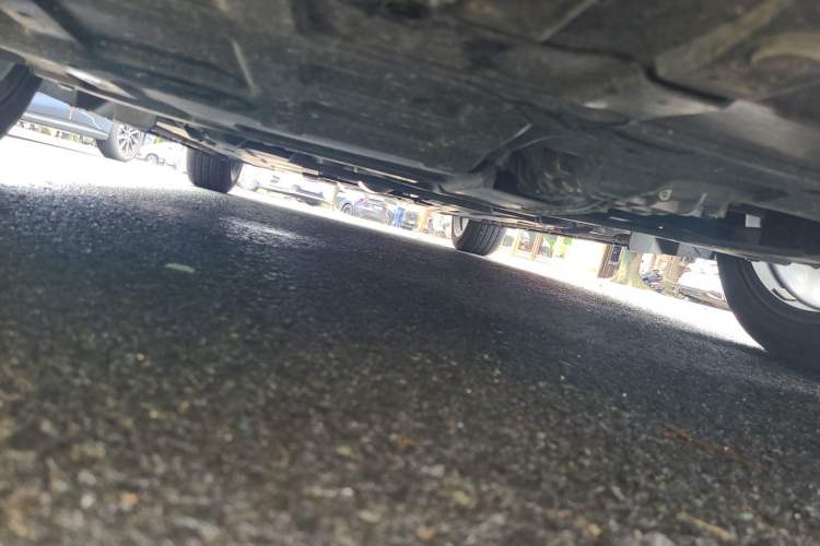 Used CHANGAN UNI-V 2024 1.5T High-Energy Version Chassis Front