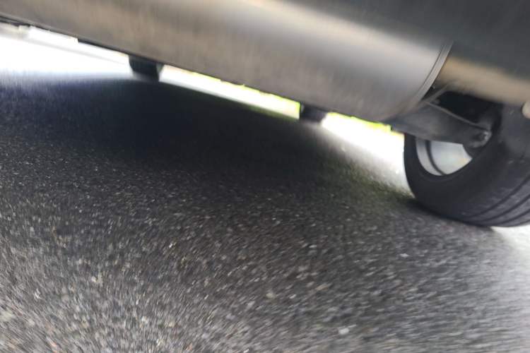 Used CHANGAN UNI-V 2024 1.5T High-Energy Version Chassis Rear