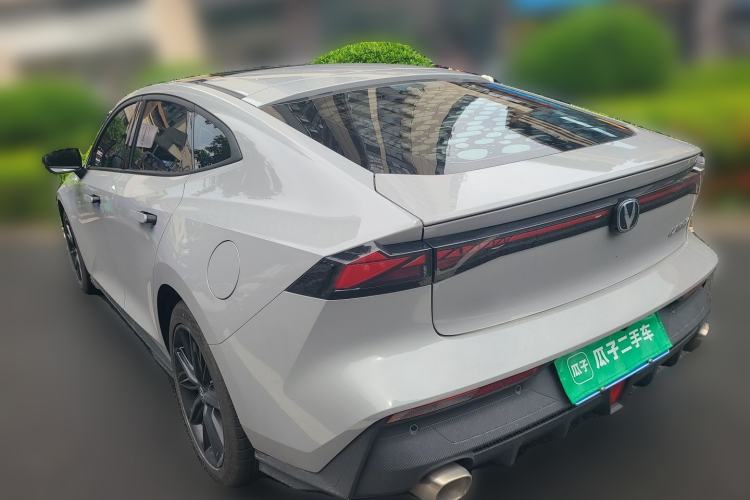 Used CHANGAN UNI-V 2024 1.5T High-Energy Version Rear Left 45 Deg