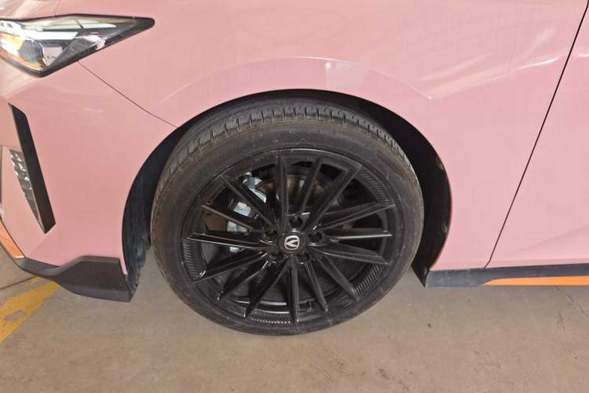 Used CHANGAN UNI-V 2024 1.5T Prestige Sport Edition Left Front Wheel Hub