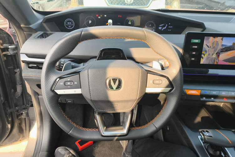 Used CHANGAN UNI-V 2024 1.5T Prestige Sport Edition Steering Wheel