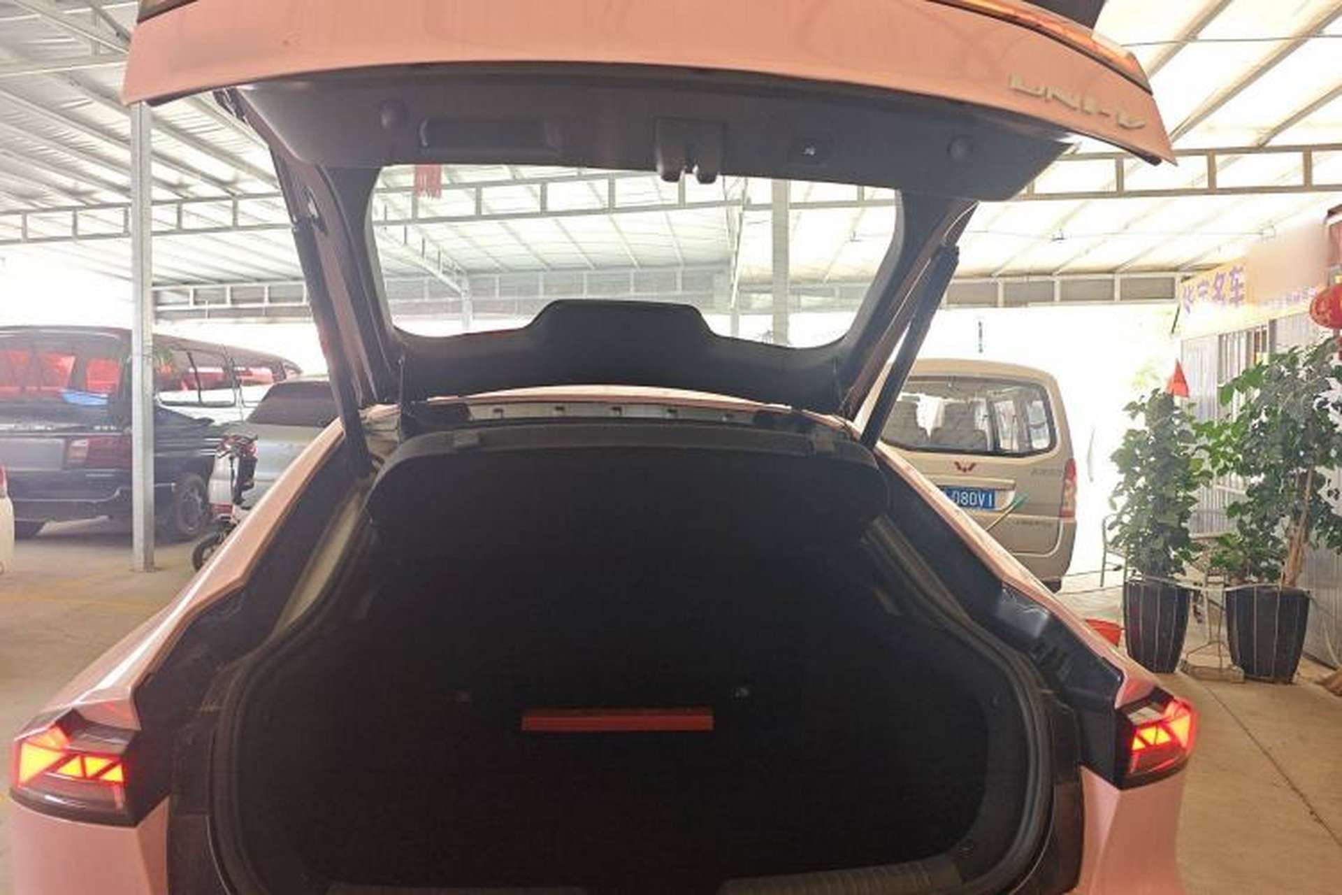 Used CHANGAN UNI-V 2024 1.5T Prestige Sport Edition Trunk