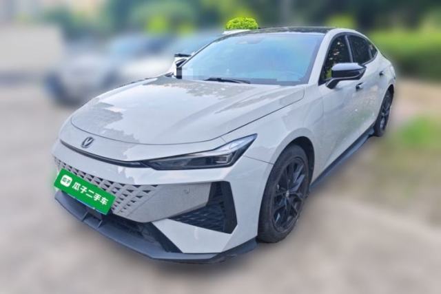 Used CHANGAN UNI-V 2024 1.5T Prestige Edition