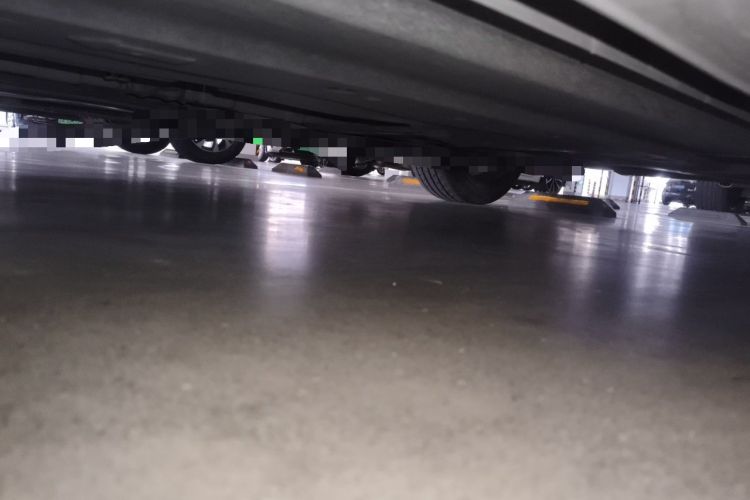 Used CHANGAN UNI-V 2024 1.5T Prestige Edition Chassis Front Left