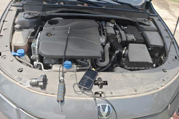 Used CHANGAN UNI-V 2024 1.5T Prestige Sport Edition Engine Bay