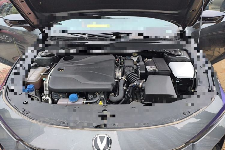 Used CHANGAN UNI-V 2024 1.5T Prestige Sport Edition Engine Bay