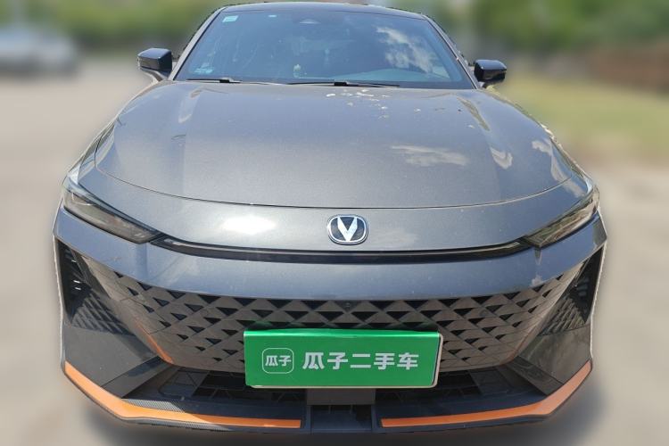 Used CHANGAN UNI-V 2024 1.5T Prestige Sport Edition Front