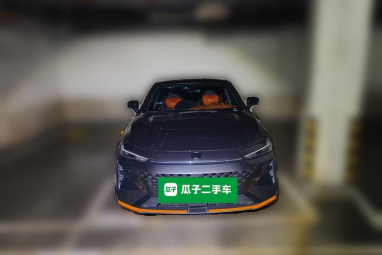 Used CHANGAN UNI-V 2024 1.5T Prestige Sport Edition Front