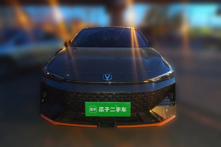 Used CHANGAN UNI-V 2024 1.5T Prestige Sport Edition Front