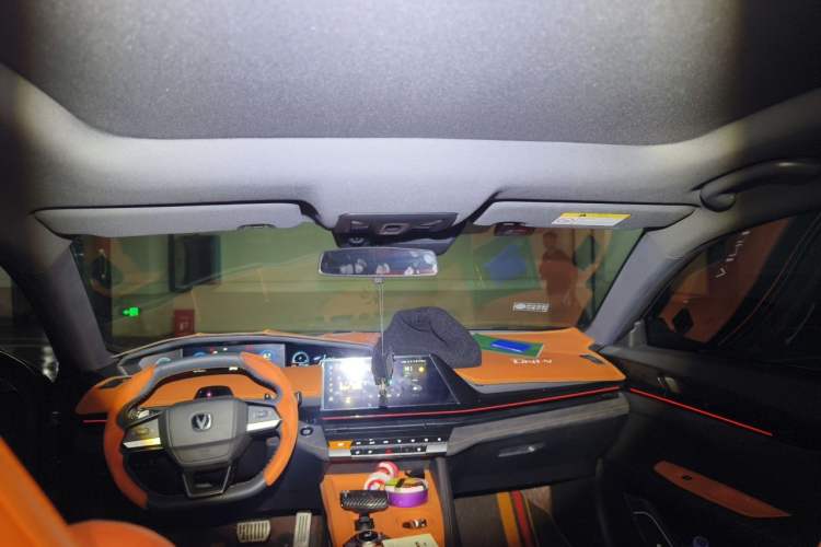 Used CHANGAN UNI-V 2024 1.5T Prestige Sport Edition Headliner