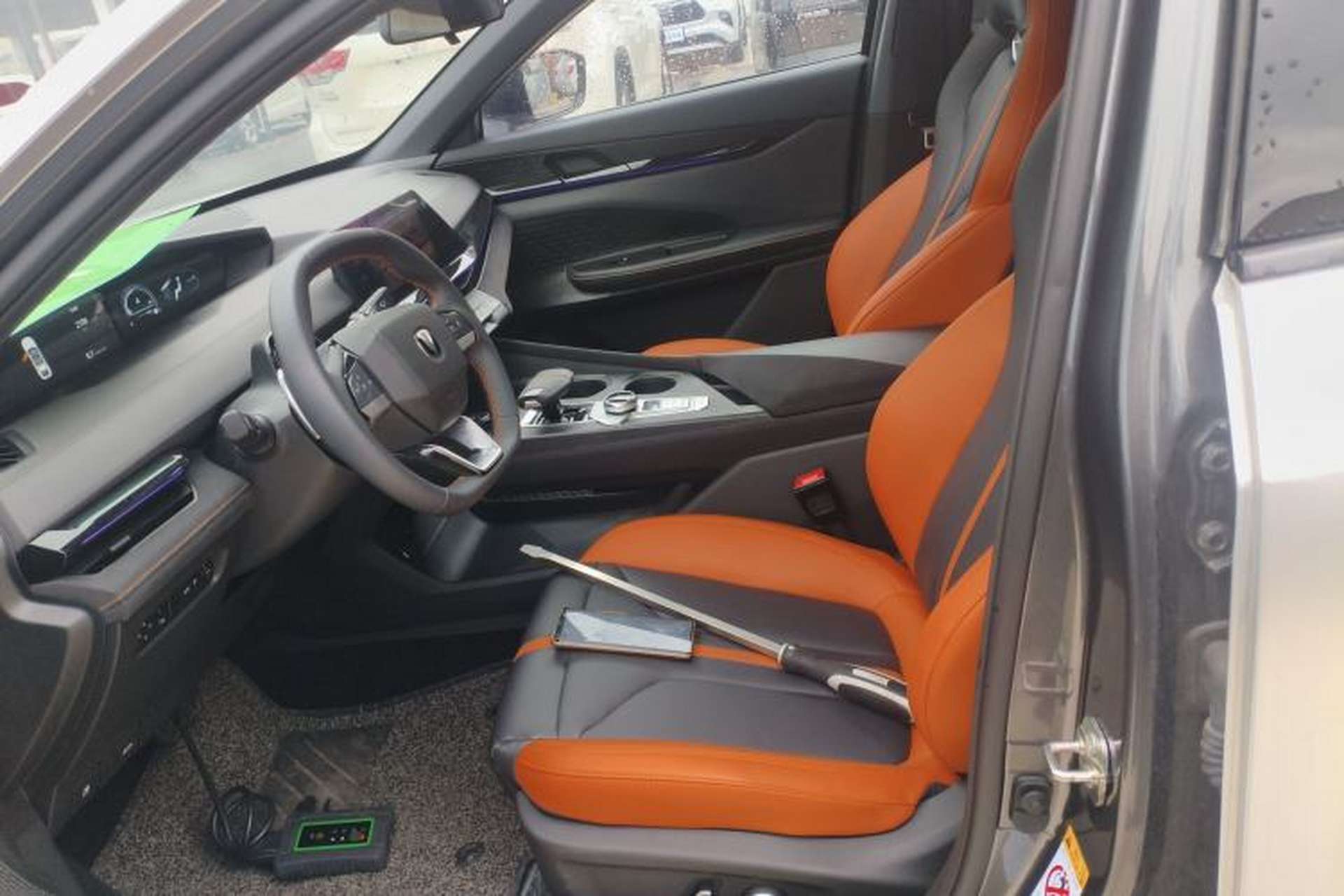 Used CHANGAN UNI-V 2024 1.5T Prestige Sport Edition Left Front Seat