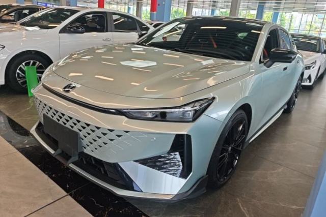 Used CHANGAN UNI-V 2024 1.5T Prestige Sport Edition
