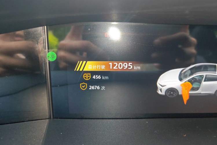 Used CHANGAN UNI-V 2024 1.5T Prestige Edition Odometer Close Up