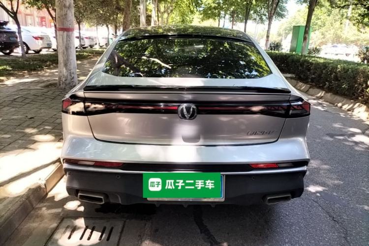 Used CHANGAN UNI-V 2024 1.5T Prestige Edition Rear