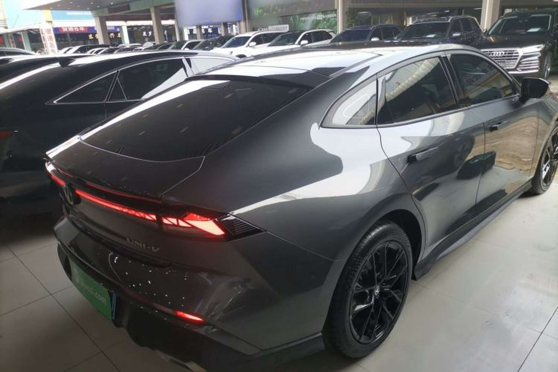 Used CHANGAN UNI-V 2024 1.5T Prestige Edition Rear Right 45 Deg