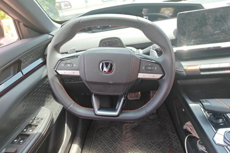 Used CHANGAN UNI-V 2024 1.5T Prestige Sport Edition Steering Wheel