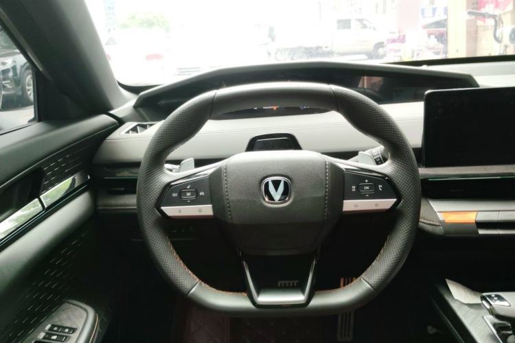 Used CHANGAN UNI-V 2024 1.5T Prestige Edition Steering Wheel