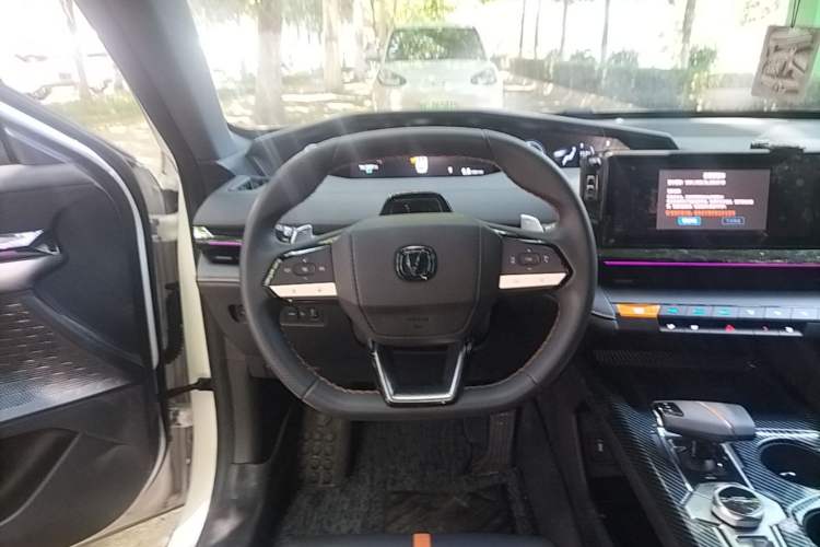 Used CHANGAN UNI-V 2024 1.5T Prestige Edition Steering Wheel