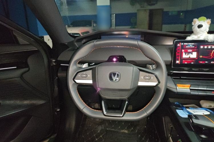 Used CHANGAN UNI-V 2024 1.5T Prestige Edition Steering Wheel