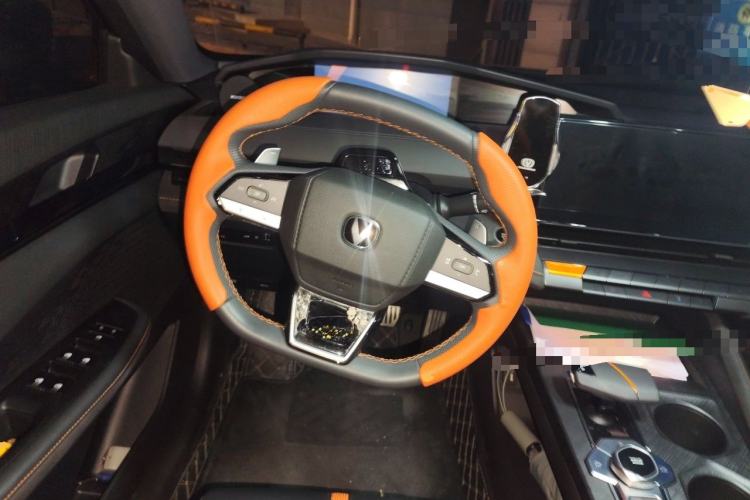 Used CHANGAN UNI-V 2024 1.5T Prestige Sport Edition Steering Wheel