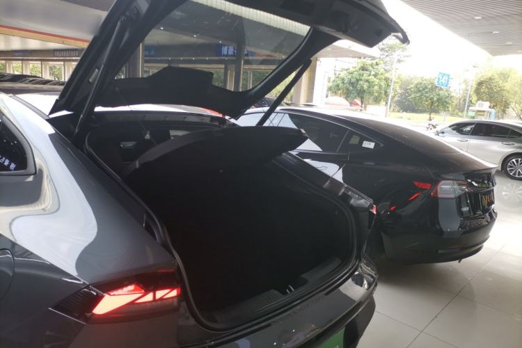 Used CHANGAN UNI-V 2024 1.5T Prestige Edition Trunk