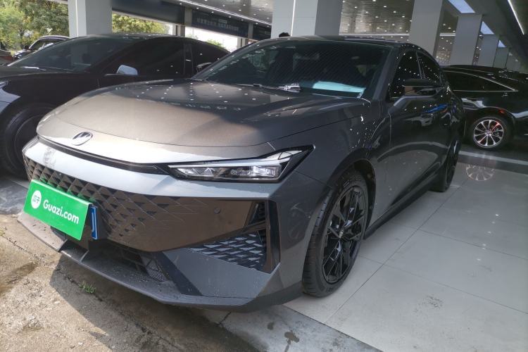 Used CHANGAN UNI-V 2024 1.5T Prestige Edition Guazi used car, China used car export, Used car for sale, Used  cars, Cheapest cars for sale