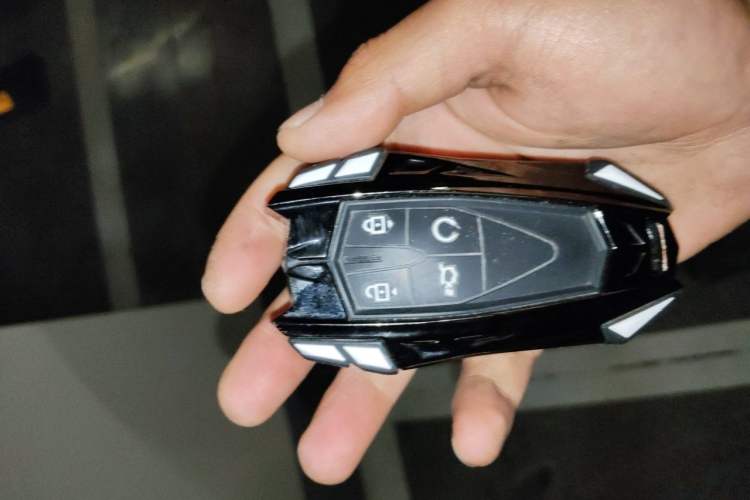 Used CHANGAN UNI-V 2024 1.5T Prestige Sport Edition Vehicle Key