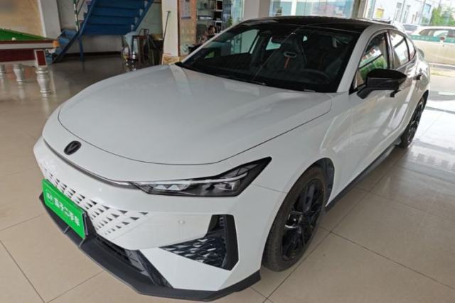 Used CHANGAN UNI-V 2024 1.5T Prestige Edition
