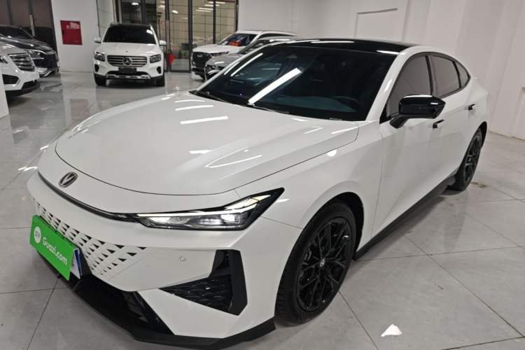Used CHANGAN UNI-V 2024 1.5T Prestige Edition Guazi used car, China used car export, Used car for sale, Used  cars, Cheapest cars for sale
