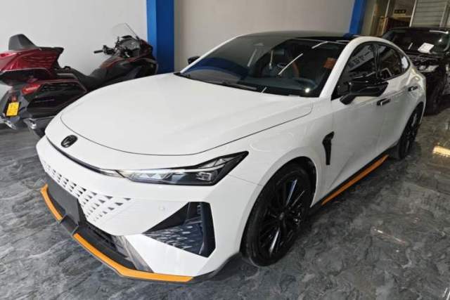 Used CHANGAN UNI-V 2024 1.5T Prestige Sport Edition