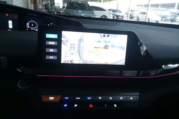 Used CHANGAN UNI-V 2024 1.5T Prestige Sport Edition Audio And AC Panel