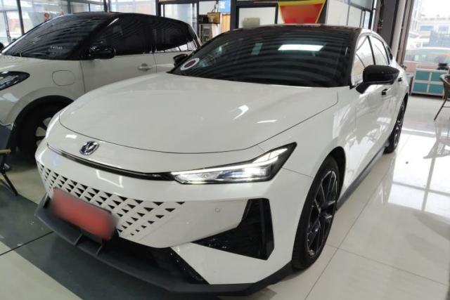 Used CHANGAN UNI-V 2024 1.5T Prestige Edition