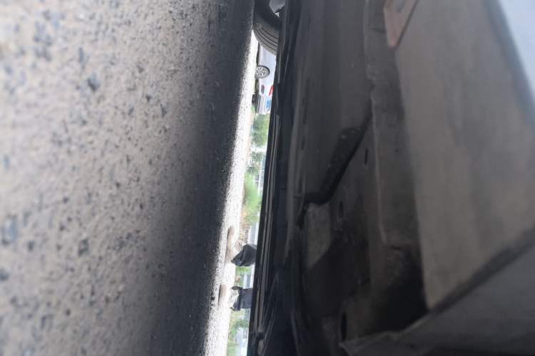 Used CHANGAN UNI-V 2024 1.5T Luxury Edition Chassis Front Right
