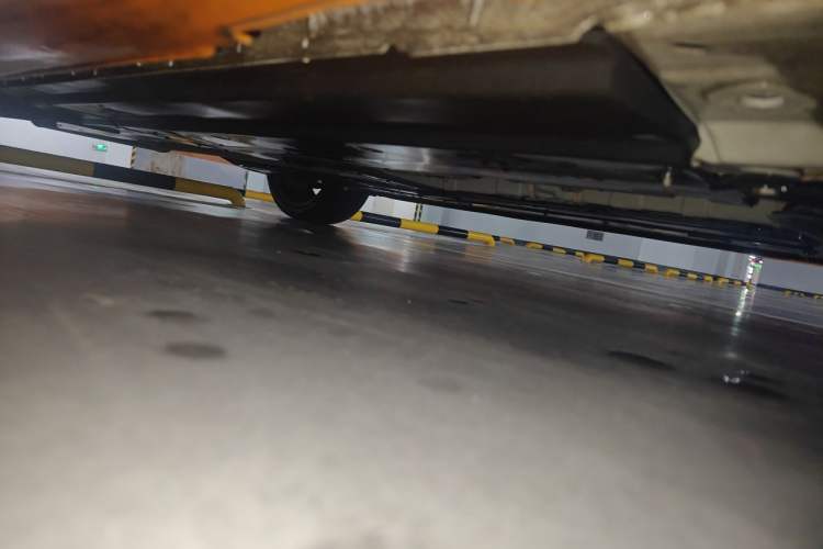 Used CHANGAN UNI-V 2024 1.5T Prestige Sport Edition Chassis Front Right