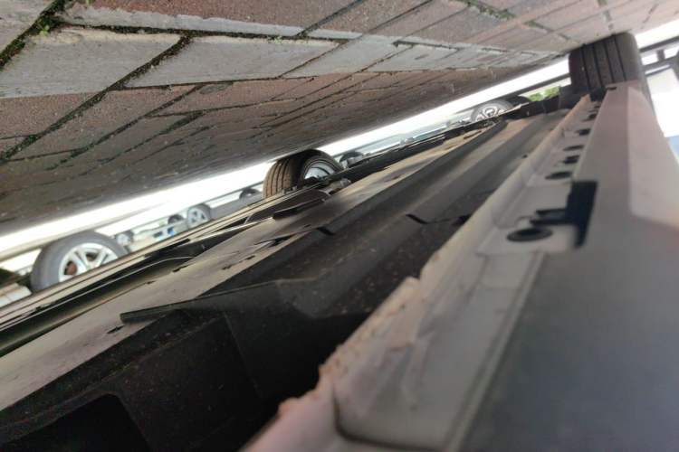 Used CHANGAN UNI-V 2024 1.5T High-Energy Version Chassis Rear Left