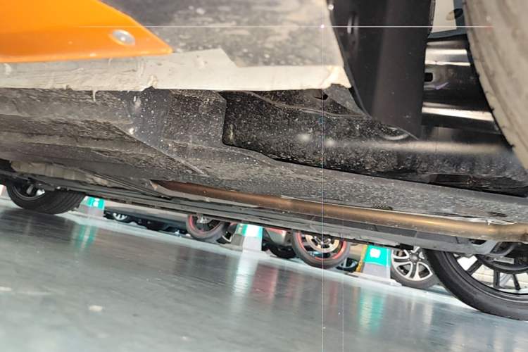 Used CHANGAN UNI-V 2024 1.5T Prestige Edition Chassis Rear Left