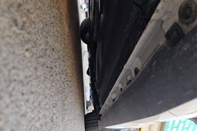 Used CHANGAN UNI-V 2024 1.5T Prestige Edition Chassis Rear Right