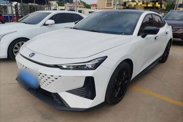 Used CHANGAN UNI-V 2024 1.5T Prestige Edition Guazi used car, China used car export, Used car for sale, Used cars, Cheapest cars for sale