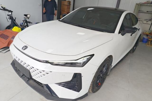 Used CHANGAN UNI-V 2024 1.5T Prestige Edition