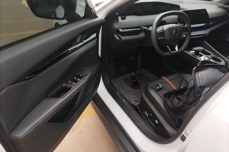 Used CHANGAN UNI-V 2024 1.5T Prestige Edition Driver Seat