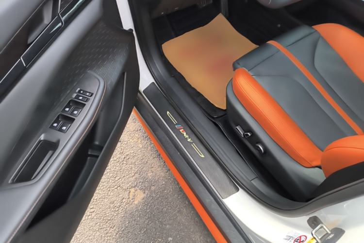 Used CHANGAN UNI-V 2024 1.5T Prestige Sport Edition Driver Seat