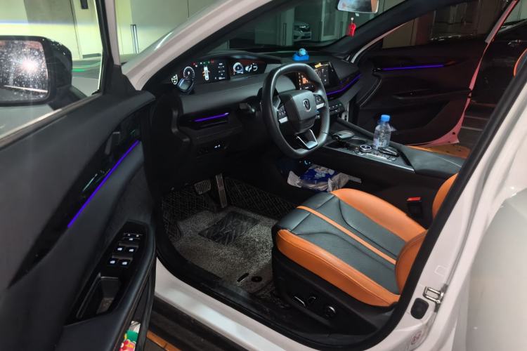 Used CHANGAN UNI-V 2024 1.5T Prestige Sport Edition Driver Seat