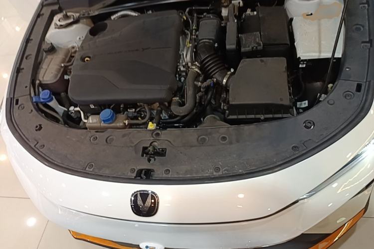 Used CHANGAN UNI-V 2024 1.5T Prestige Sport Edition Engine Bay