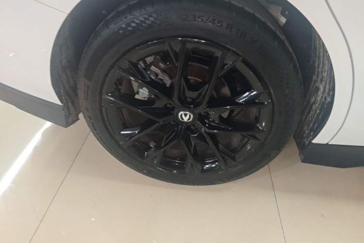 Used CHANGAN UNI-V 2024 1.5T Prestige Edition Exterior 5