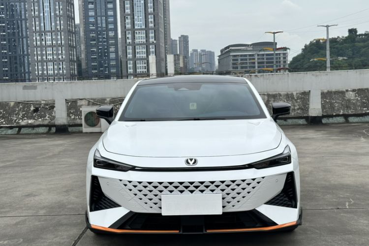 Used CHANGAN UNI-V 2024 1.5T Prestige Sport Edition Exterior 5